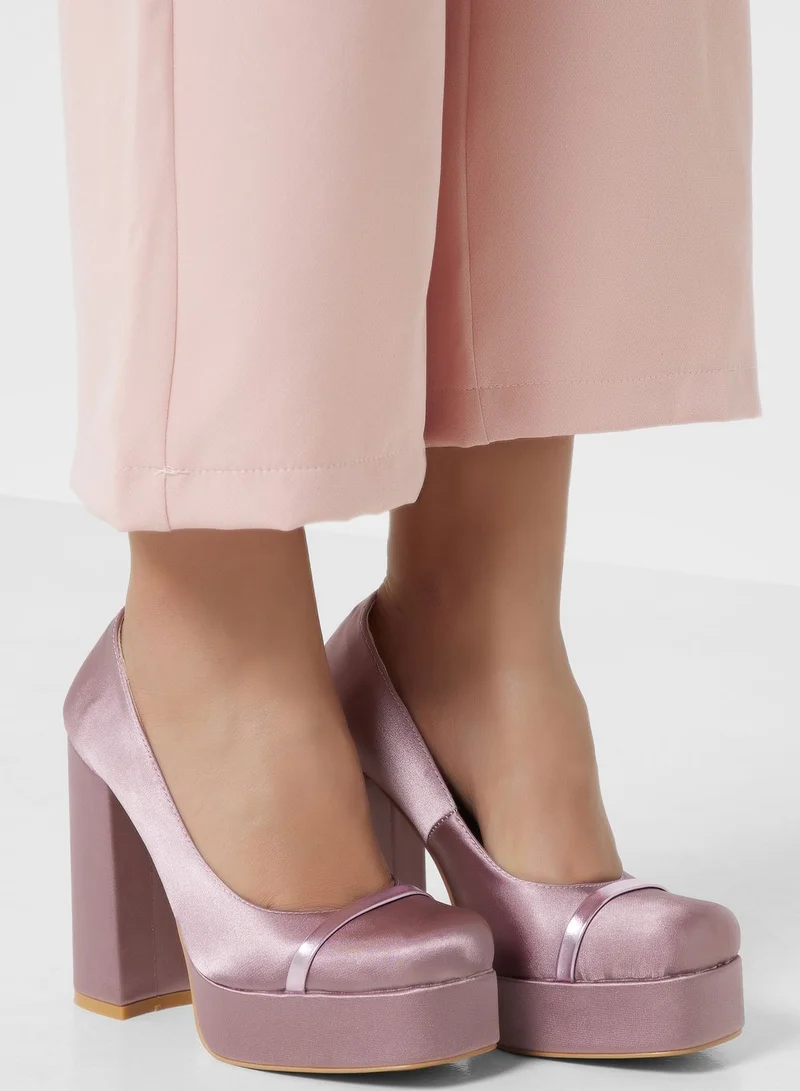 Khizana Satin Platform Pump