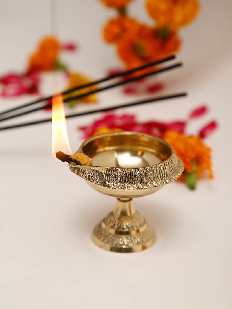 DreamKraft Brass Deepak with Stand - Set of 2 Gold Diya for Diwali Puja, Standard Size, Traditional Indian Design, Home Decor, Festive Lighting, Ideal Gift - Image 5
