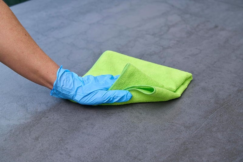 Spontex Specialist Microfibre Cleaning Cloths - Pack of 10 - Image 2