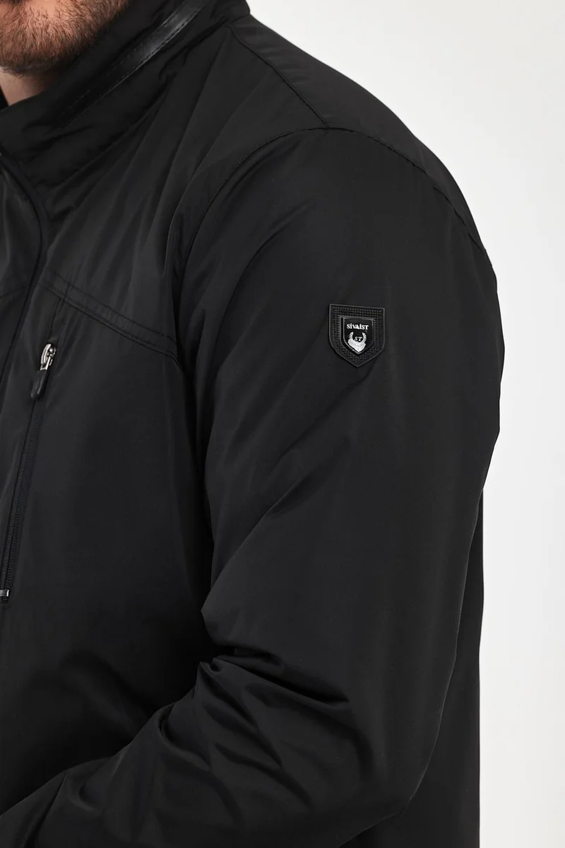 سيفيست Men's Black Stand Collar Multi-Pocket Water and Wind Repellent Seasonal Coat & Jacket