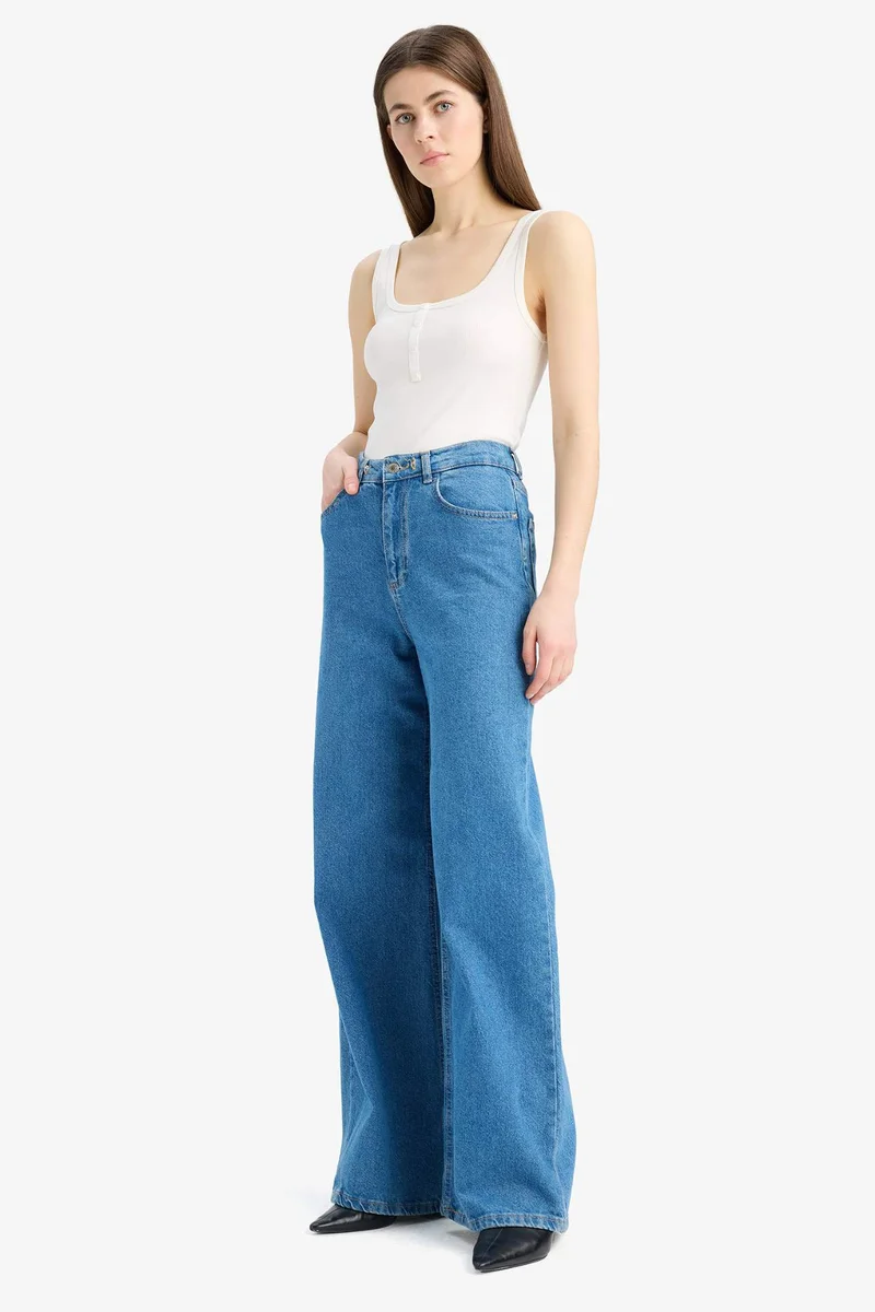 DeFacto Slim Fit Camisole Square Collar Tank Top