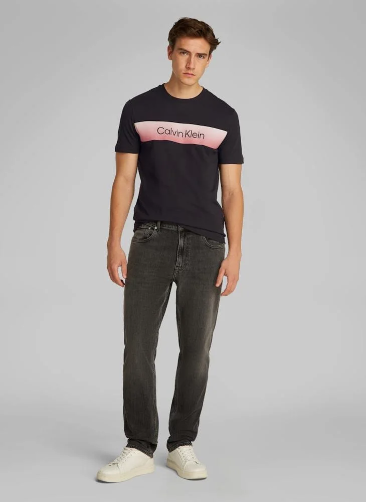 CALVIN KLEIN Linear Ombre Chest Logo T-Shirt