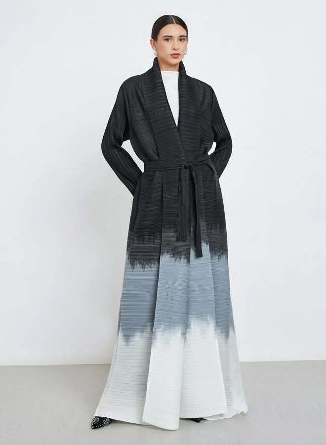 تايك تو عباية محبوكة بكسرات بلونين وحزام وأكمام طويلة