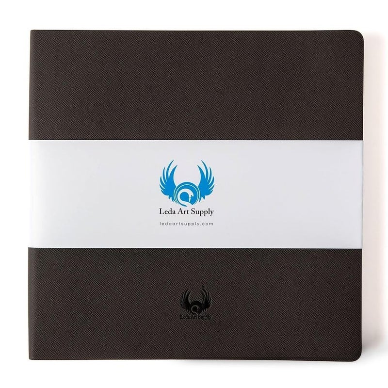 Leda Art Supply دفتر رسم مربع الشكل، 8.3 × 8.3 بوصة، دفتر رسم مرن مسطح للفنانين، مثالي للحبر، الألوان المائية، الأقلام، الرصاص، 160 صفحة مقاومة للتمزق، الحجم: مربع متوسط، ليدا لوازم الفن - Image 1