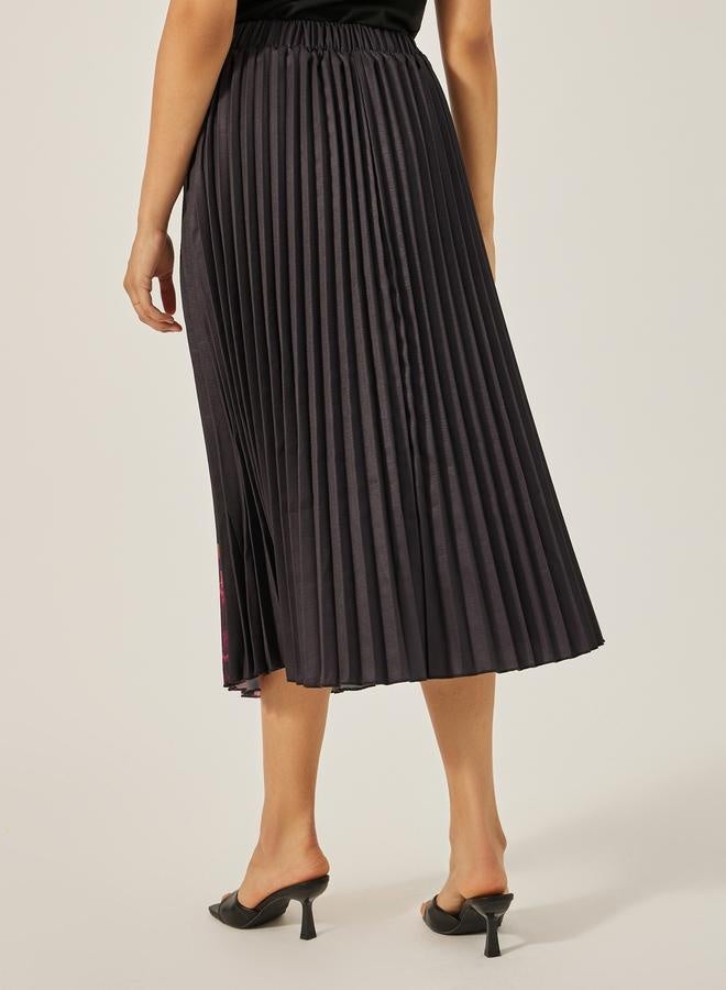 Styli Floral Print High-Rise A-Line Pleated Midi Skirt  - Image 4