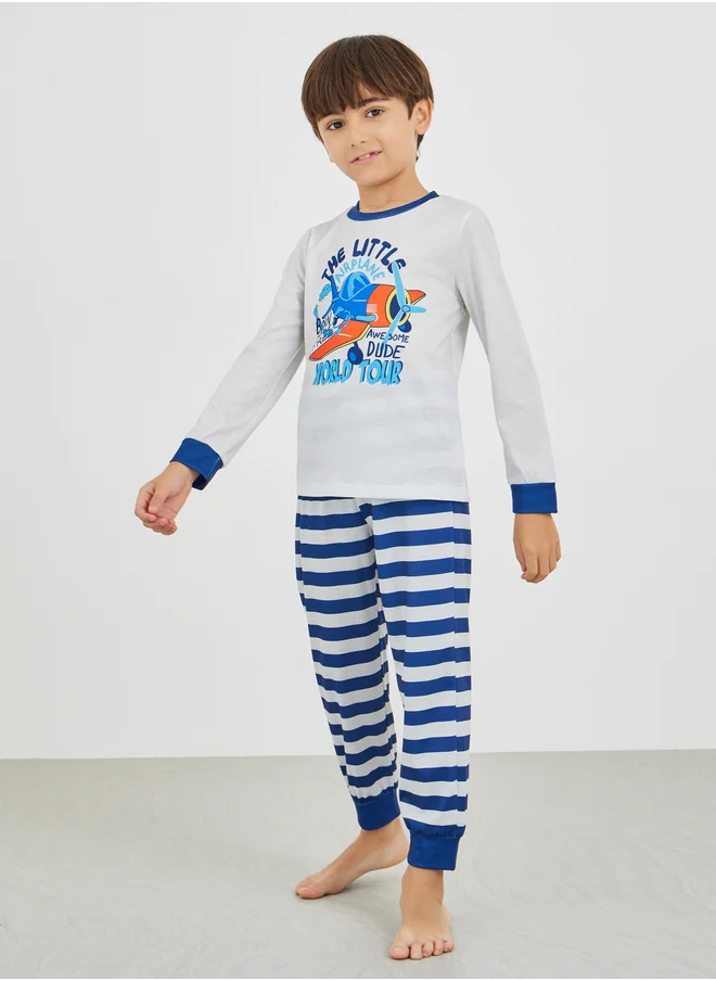 ستايلي Styli Graphic Print T-Shirt and Striped Pyjama Set