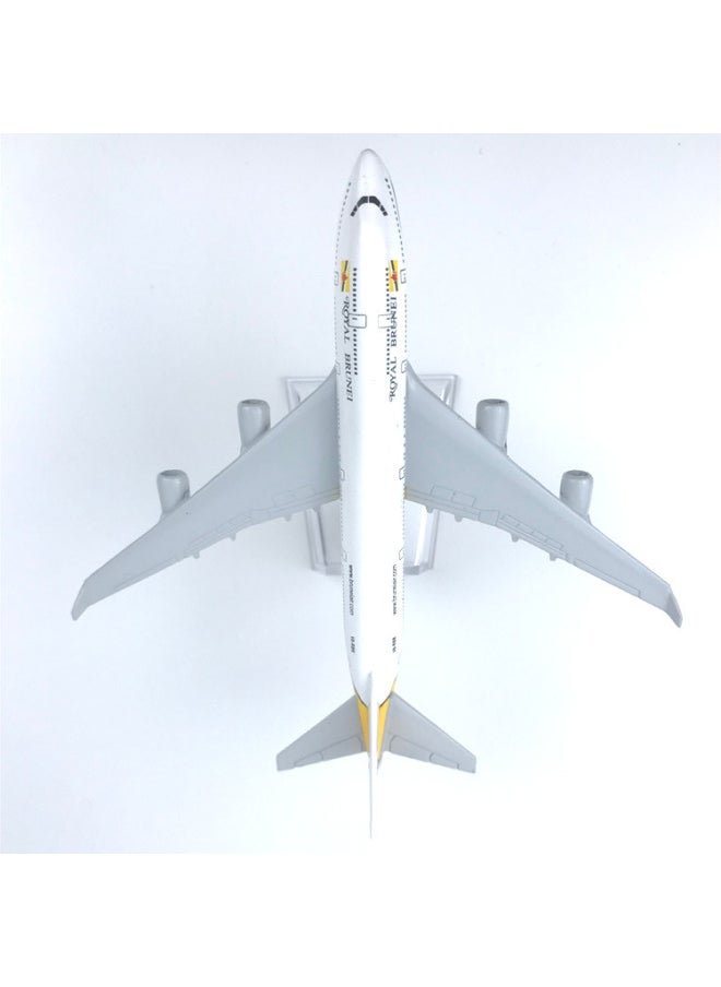 Alloy Aircraft Model Brunei Aviation Boeing 747 Aviation Collectibles Souvenirs Children's Toys Manufacturers Sales-Color:Yellow  - Image 2