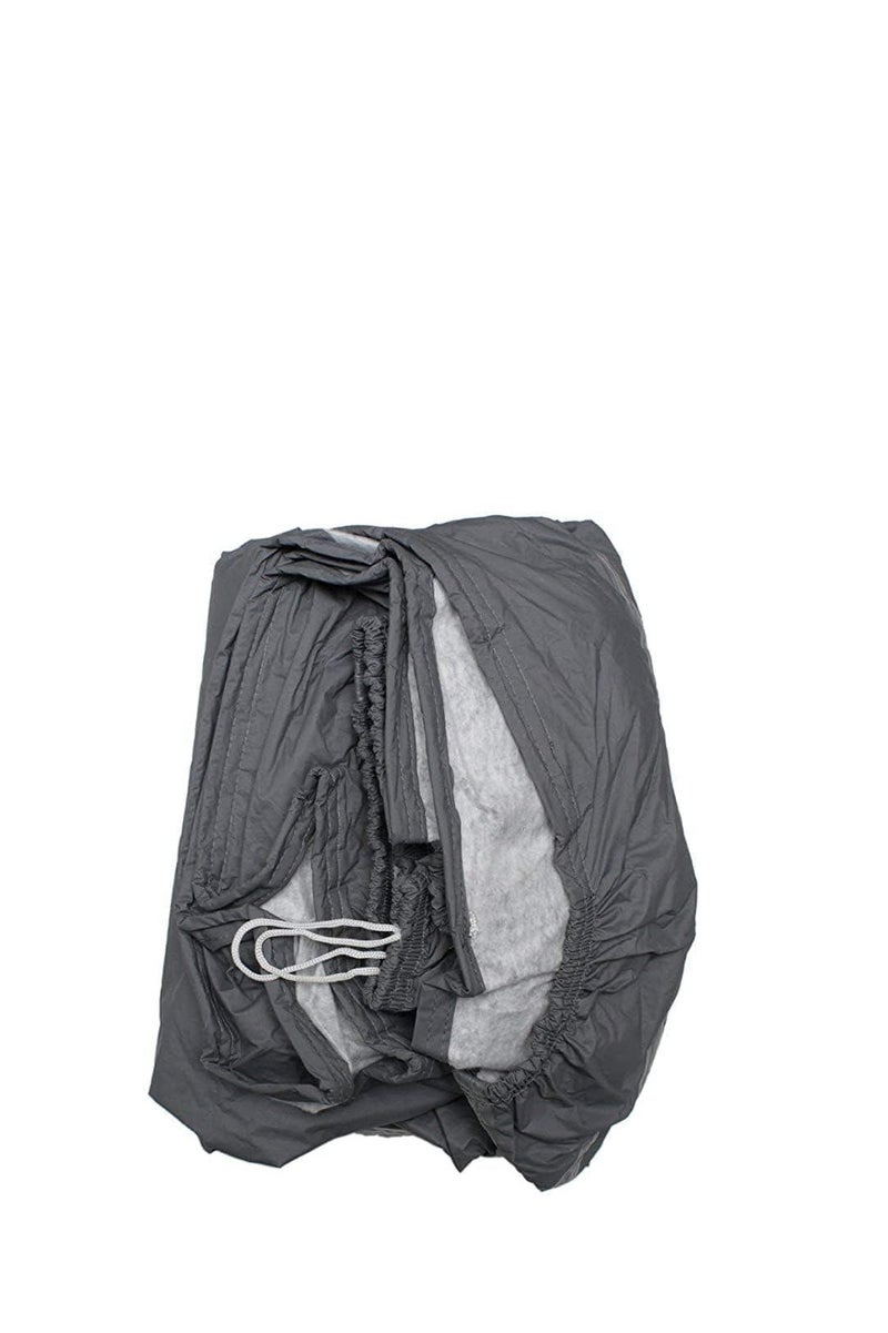 The Mercedes GLC/Captiva/Tiguan/Kodiaq car cover is made of premium, durable material and is water and dust resistant. It consists of two layers: a water-resistant outer layer and a cotton inner layer. - Image 5