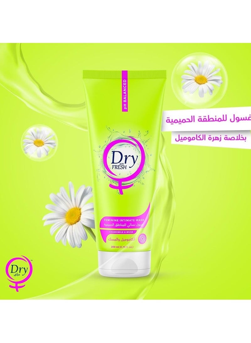 Dry - Dry Fresh Feminine  Intimate Wash With Chamomile And Musk 200Ml - Image 1