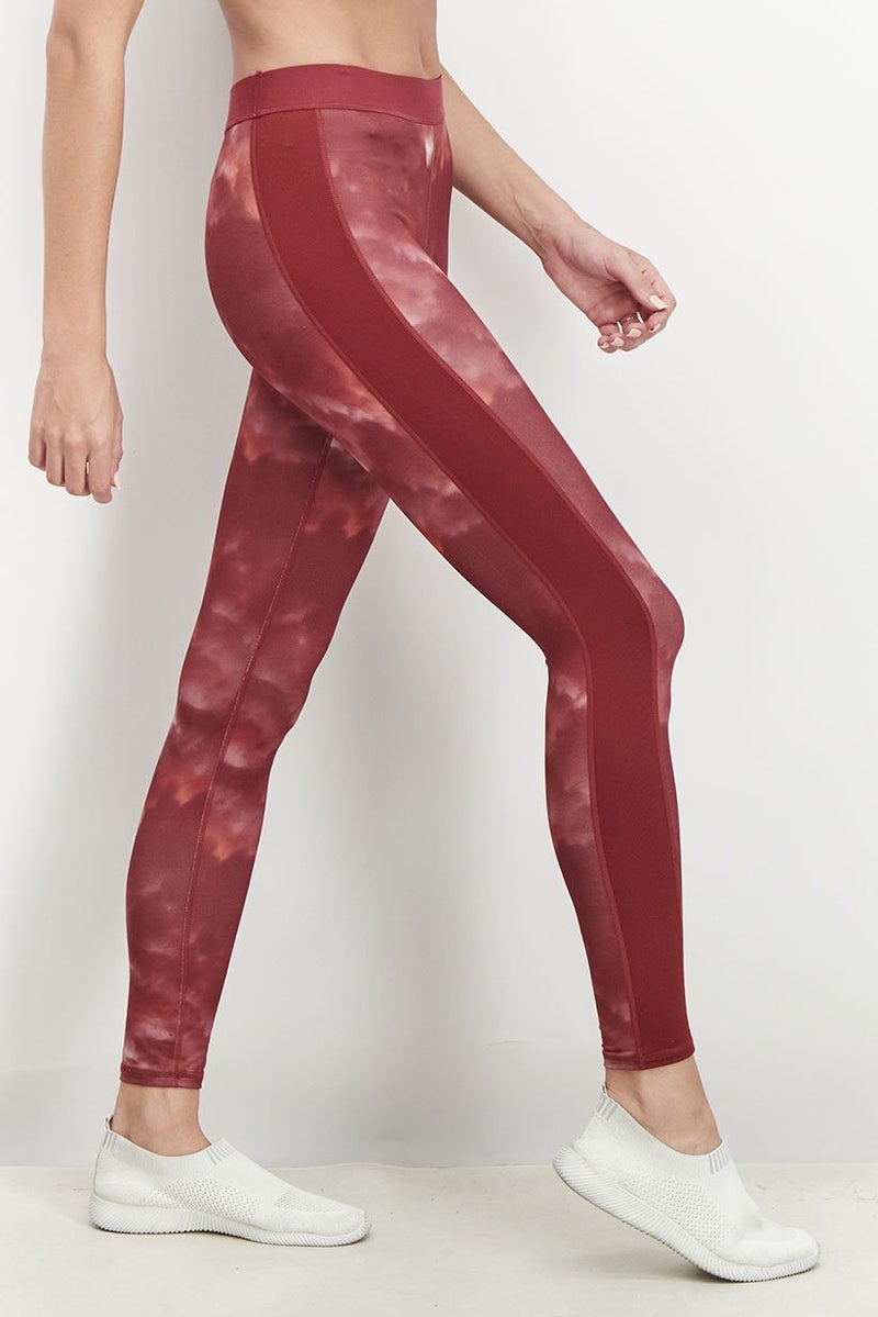 Roxy Women Regular Fit Training Leggings, Red - Image 3