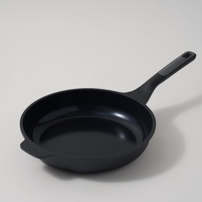 بيرجوف بيرجهوف مقلاة الومنيوم بغطاء 28سم، أسود - Image 1