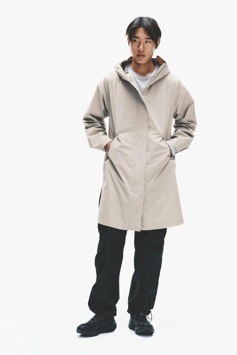 Loose Fit Raincoat with StormMove™