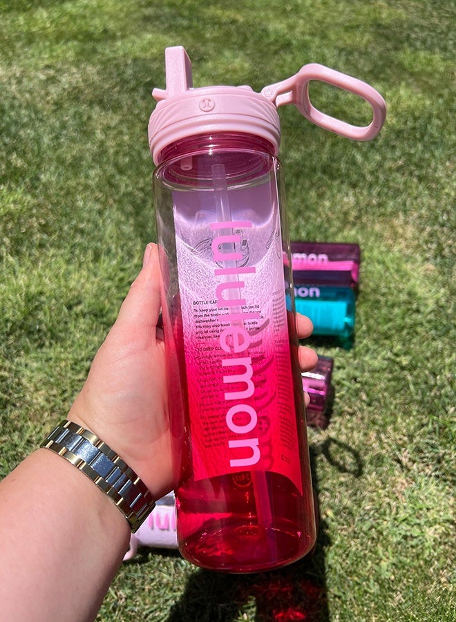 Lululemon 24oz Stainless Steel Back to Life Sport Water Bottles With Push-Pull Lid and Straw, BPA Free - Image 3