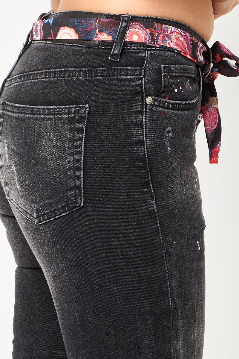 DESIGUAL Women Regular Fit Washed Stretchable Jeans, Washed Black - Image 3