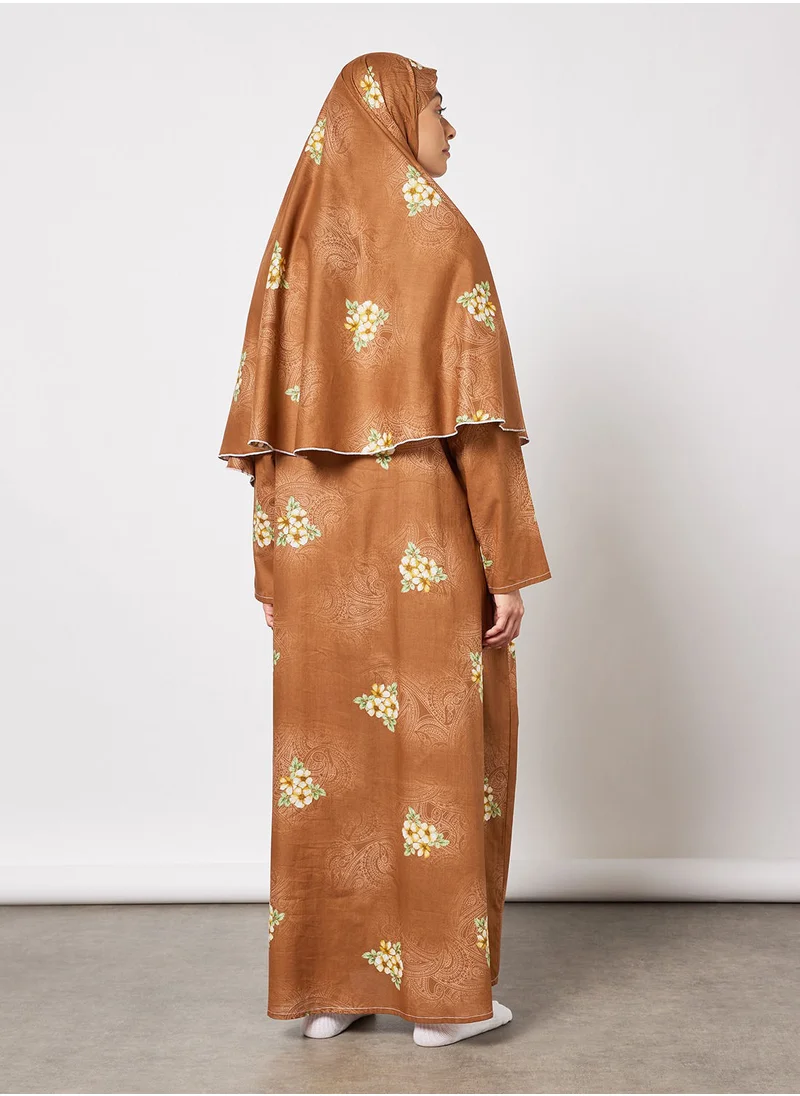 Hayat Praying Dress With Floral Prints And Veil