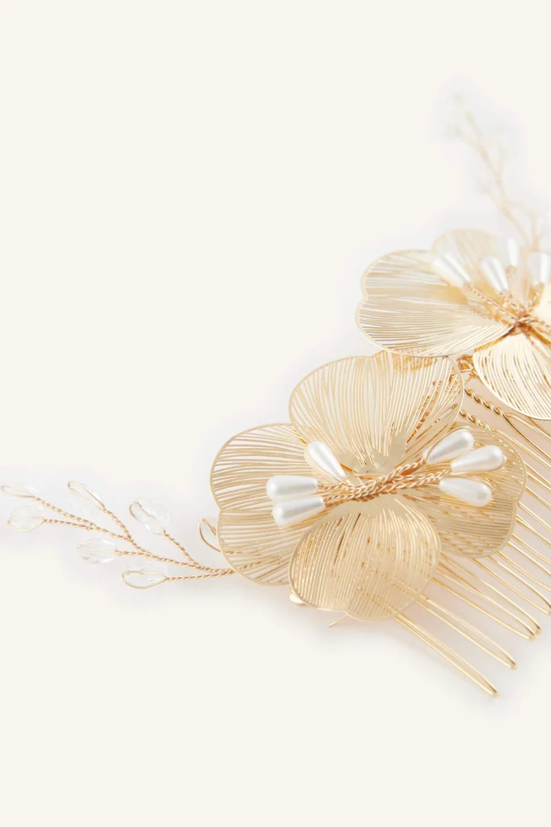 Defacto  Woman Floral Figurine Hair Accessory for Women | Best Price UAE