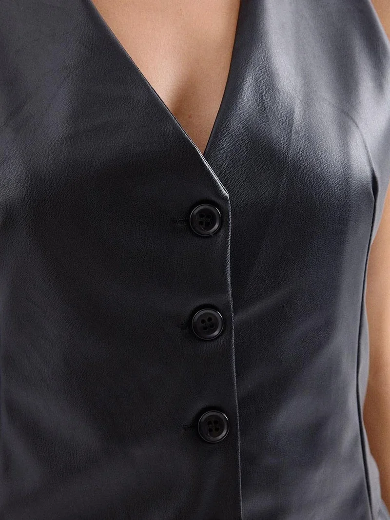 BIG DART BDART Faux Leather V-Neck Buttoned Crop Vest