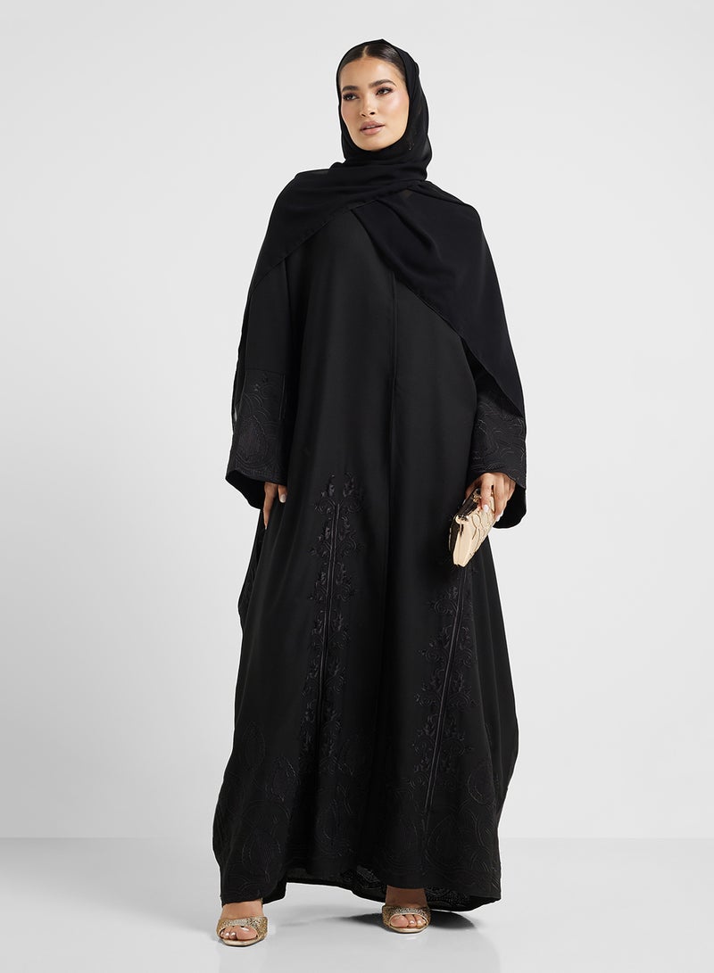 hayas closet V-Neck Flared Sleeve Abaya - Image 1