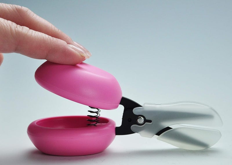 HARAC Adapted Safety Scissors - Tabletop Scissors for Toddlers, Kids, Seniors, Special Needs, and Injury Recovery - Spring Loaded Ambidextrous Handle, Non-Stick Blade, Made in Japan, Pink - Image 2