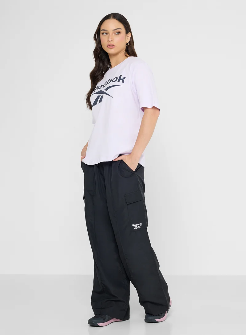 Reebok Nova Big Logo Oversized T-Shirt