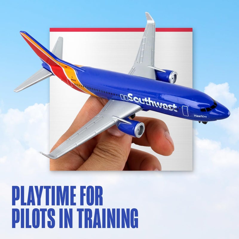Daron Toy Airplane â€“ Southwest Airlines â€“ Die-Cast Metal Model Airplane Toy with Plastic Parts for Kids Ages 3+ - Image 4