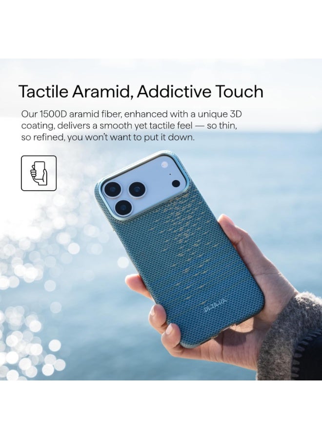 PITAKA حافظة بيتاكا لجهاز آيفون 17 برو 6.3" مع زر التحكم في الكاميرا، متوافقة مع ماغسيف، حافظة رفيعة للغاية مع شعور باللمس بدون حافظة، ألياف أراميد 1500D مع لمسات من الذهب - أزرق شفاف - Image 4