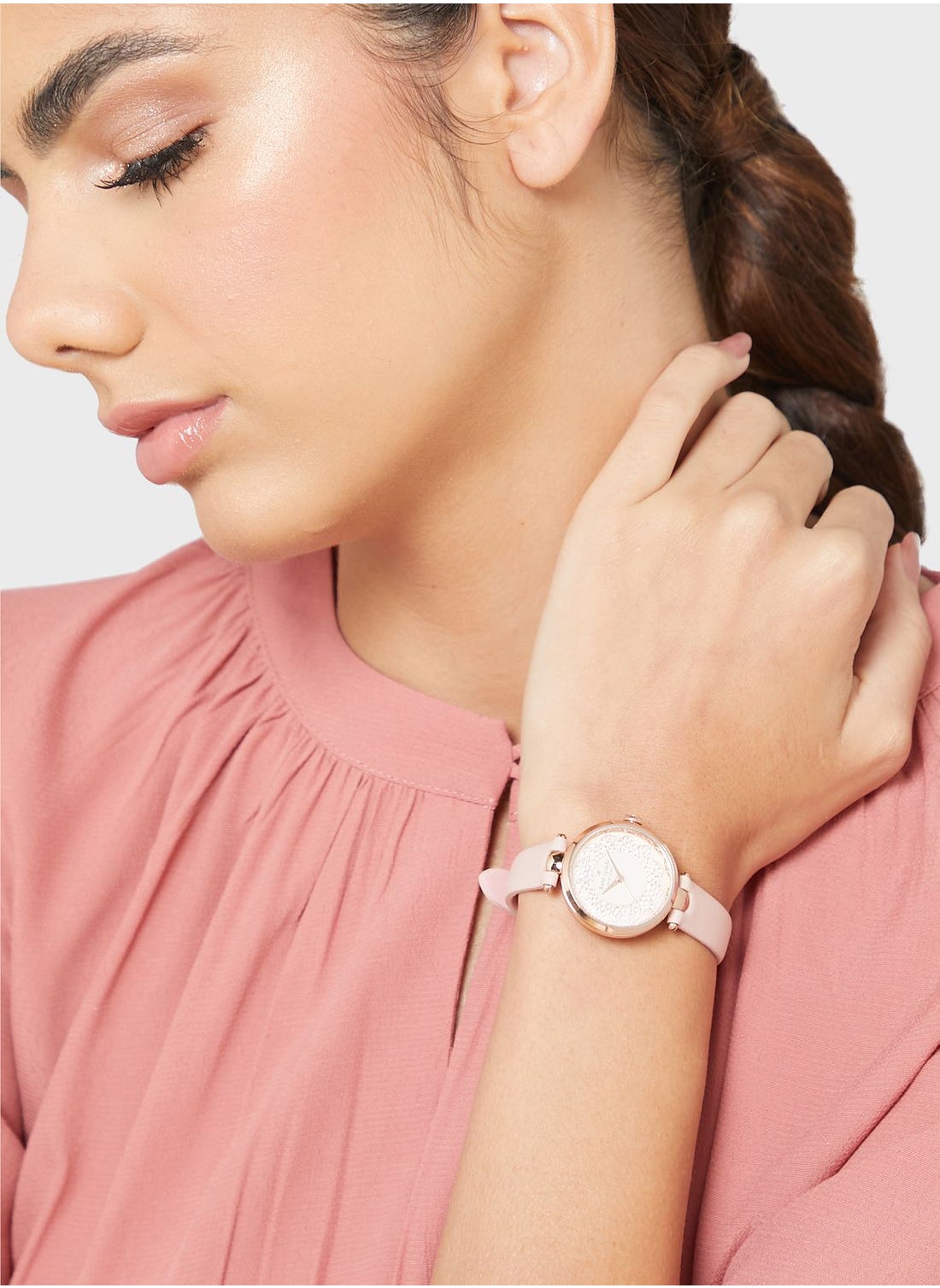 Buy Kate Spade Pink Holland Analog Watch for Women in KSA