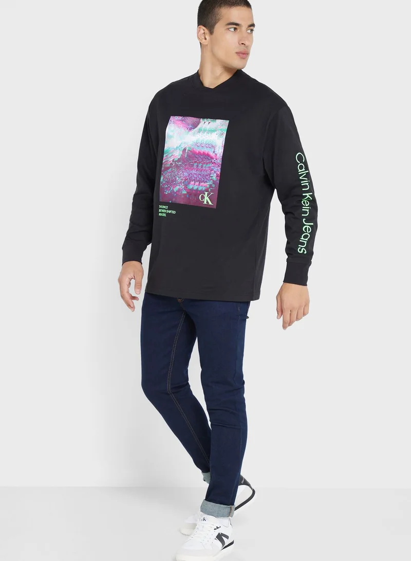Calvin Klein Jeans Graphic Crew Neck T-Shirt