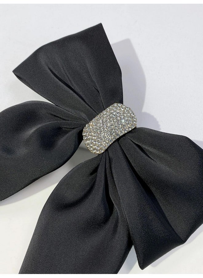 YouBella YouBella Jewellery for Women Stylish Bow Shaped Hair Clip Hair Accessories for Women and Girls (Black)  - Image 4