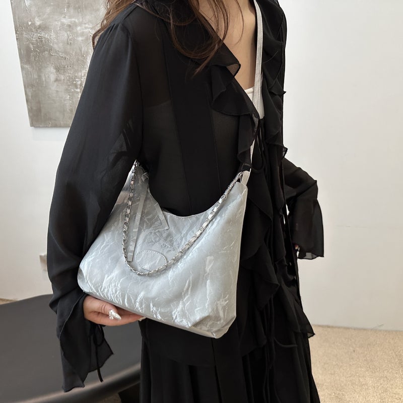 2024 New Style Personalized Commuter Shoulder Bag Fashionable Large Capacity Aesthetic Tote Bag Casual Ins Trendy Crossbody Bag - Image 4
