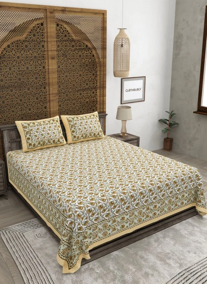 CLOTHOLOGY CLOTHOLOGY Yellow & Green Floral Printed 180 TC Flat Cotton King Bedsheet - 2.75 x 2.25 m