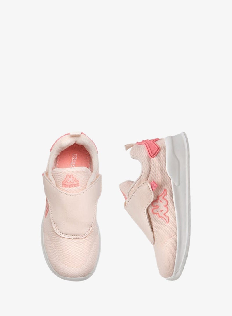 كابا سنيكرز بناتي بشريط لاصق وتفاصيل سحب - Image 3