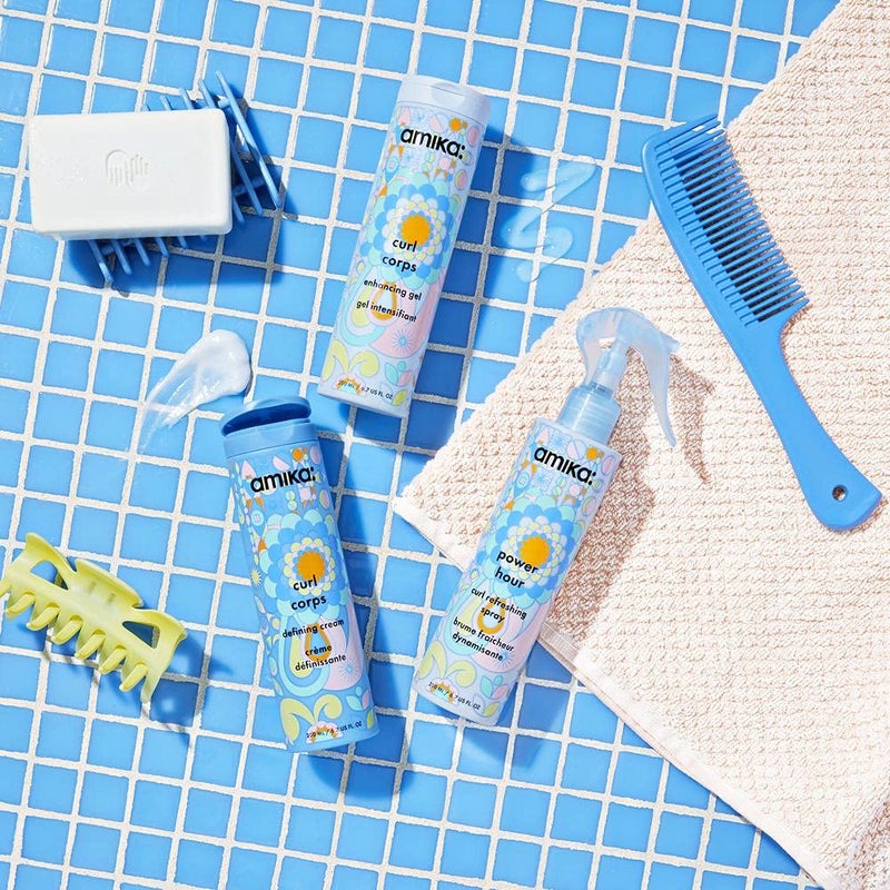 amika power hour curl refreshing spray - Image 3