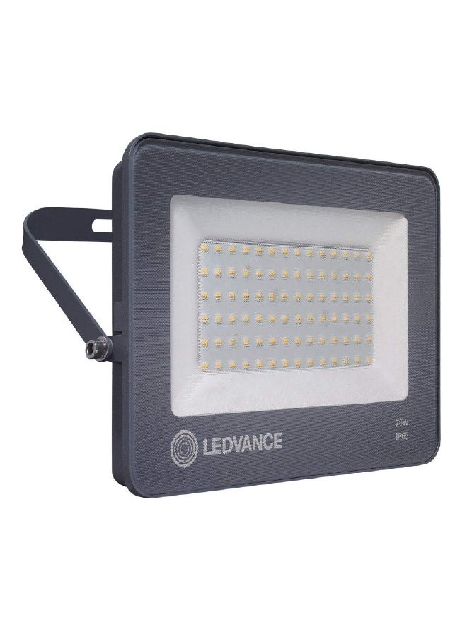 LEDVANCE ضوء الفيضانات LEDvance Eco LED بقوة 70 واط لموقف السيارات/الأمن/التصميم المعماري تصميم هزيل وخفيف الوزن مقاوم للماء IP65 ضوء النهار 5950 لومن 6500 كيلفن، LEDv-Eco-Fl-70W-Dl  - Image 1