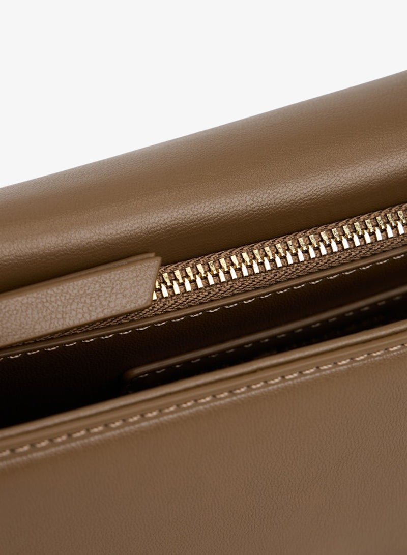 TOMMY HILFIGER Heritage TH Monogram Plaque Clutch - Image 5