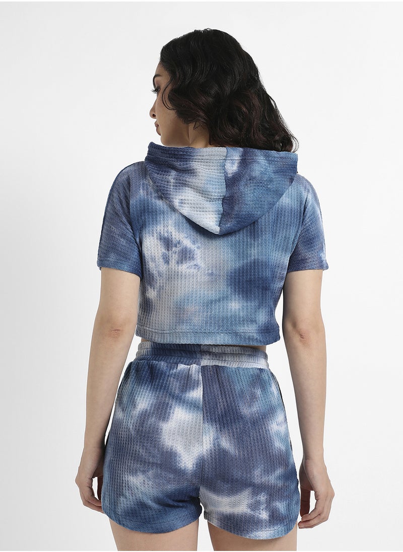 Campus Sutra Campus Sutra Women's Navy Blue Waffle-Textured Cropped Co-Ord Set For Casual Wear | Hooded Neck | Short Sleeve | Drawstring Closure | Cotton Co-Ords Crafted With Comfort Fit For Everyday Wear  - Image 5
