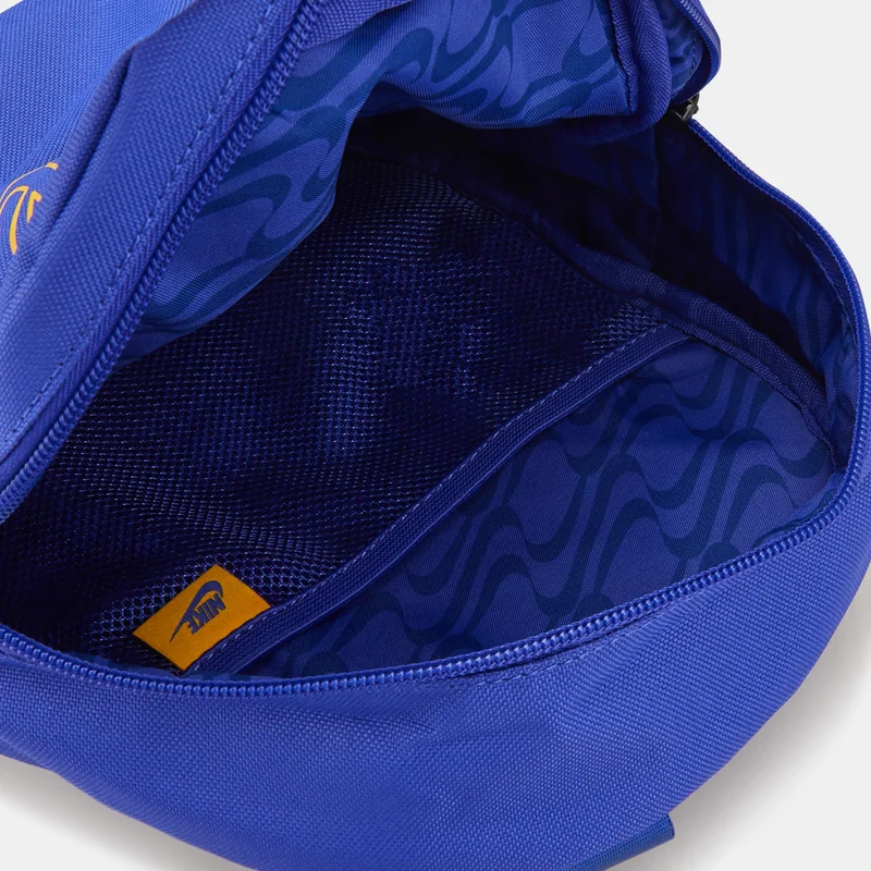 Nike Women's Sportswear Futura 365 Mini Backpack