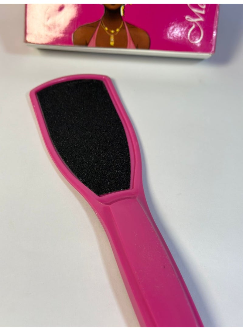 مبرد قدم مزدوج الوجه يعمل بفعالية في إزالة الجلد الميت والعناية بالكعوب المتشققة ويعمل كمقشر أقدام احترافي، متعدد الألوان قطعه واحده - Image 3