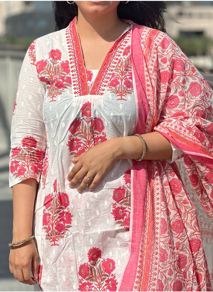 IndHeritage - IndHeritage - Premium cotton 3pc A line kurti set / salwar suit with embroidery & mirror work - Pink & white colour floral designed pants & dupatta - Indian Kurti Set IDH00169 - Image 1
