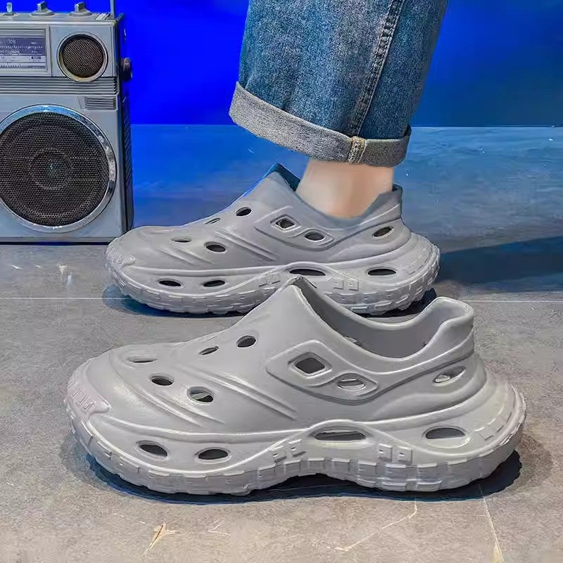 Coconut Hole Shoes Men'S Summer Outdoor Sports Baotou Sandals Non-Slip Wear-Resistant Wading Fishing Shoes - Image 1