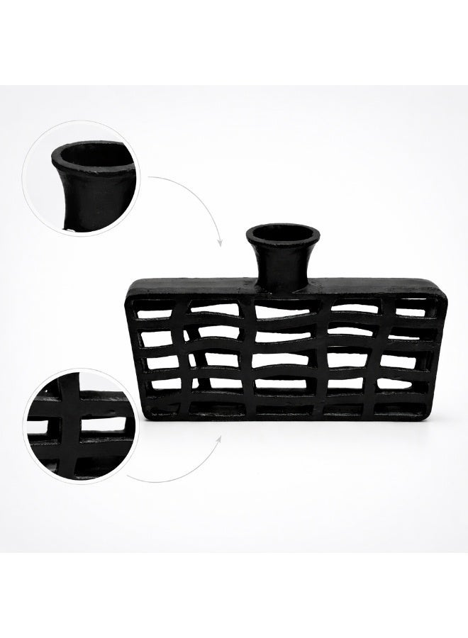Handmade Aluminium Coated Flower Vase, Black, Unique Lattice Design - Image 4