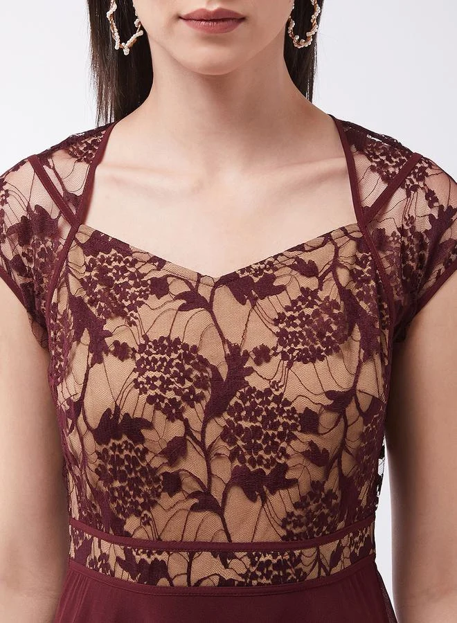 Miss Chase Lace Bodice Maxi Dress