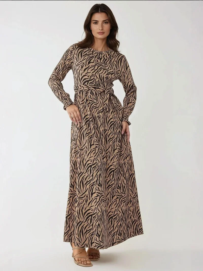 زوبعة فستان ماكسي بياقة مستديرة مطبوع بحزام