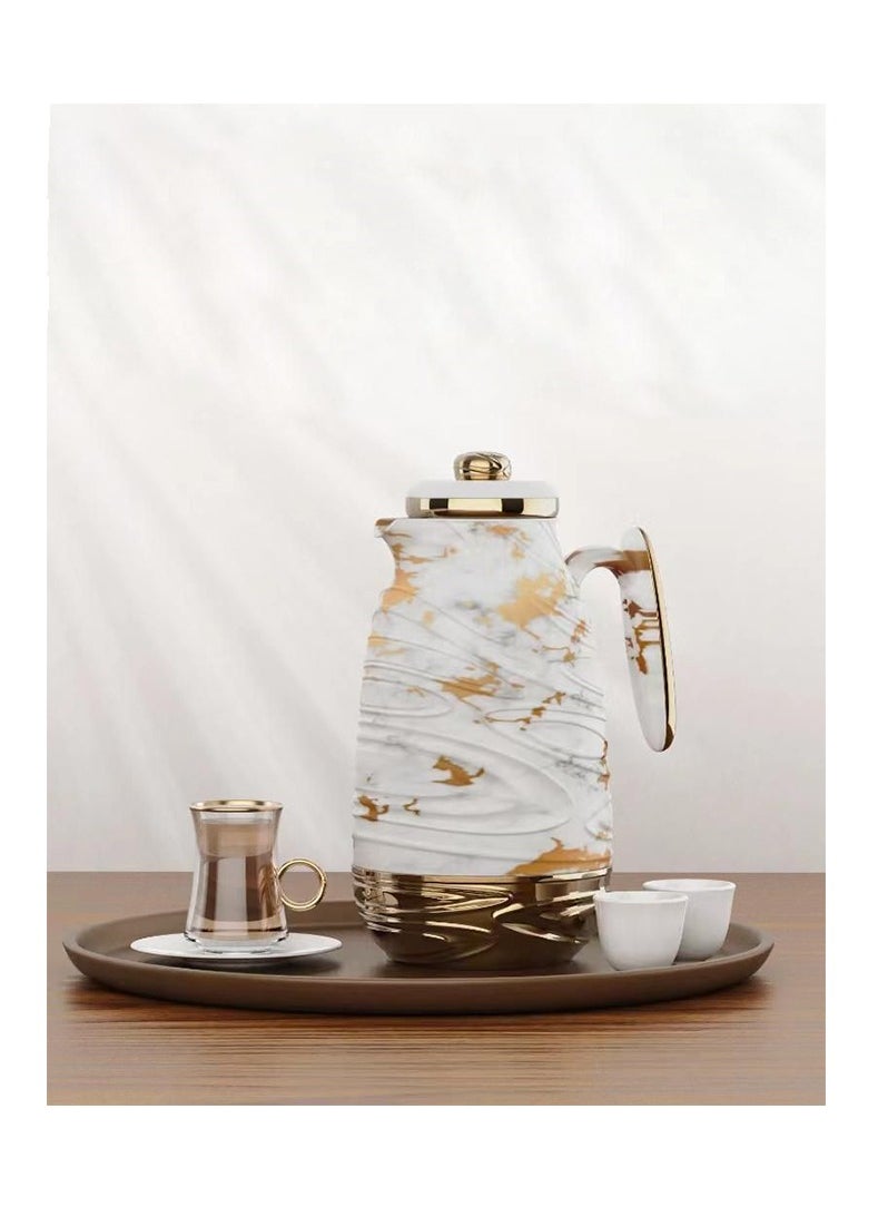 Generic - Thermos in the refrigerator for tea and coffee, with an ergonomic design that allows ease of use with a royal touch, half liter, of one piece, gold/ivory, plain - Image 1
