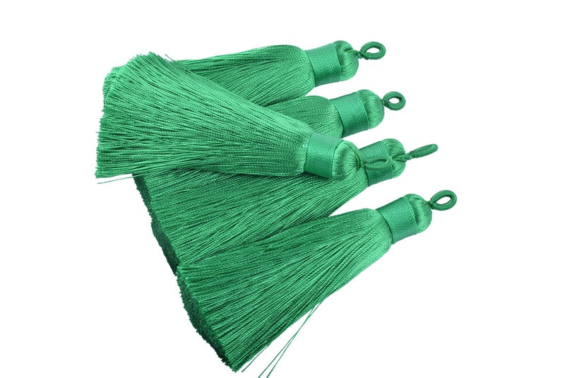 KONMAY 10pcs 3.4''(8.5cm) Handmade Imitation Silk Tassels with Hanging Loop for Jewelry Making (Kelly Green) - Image 5