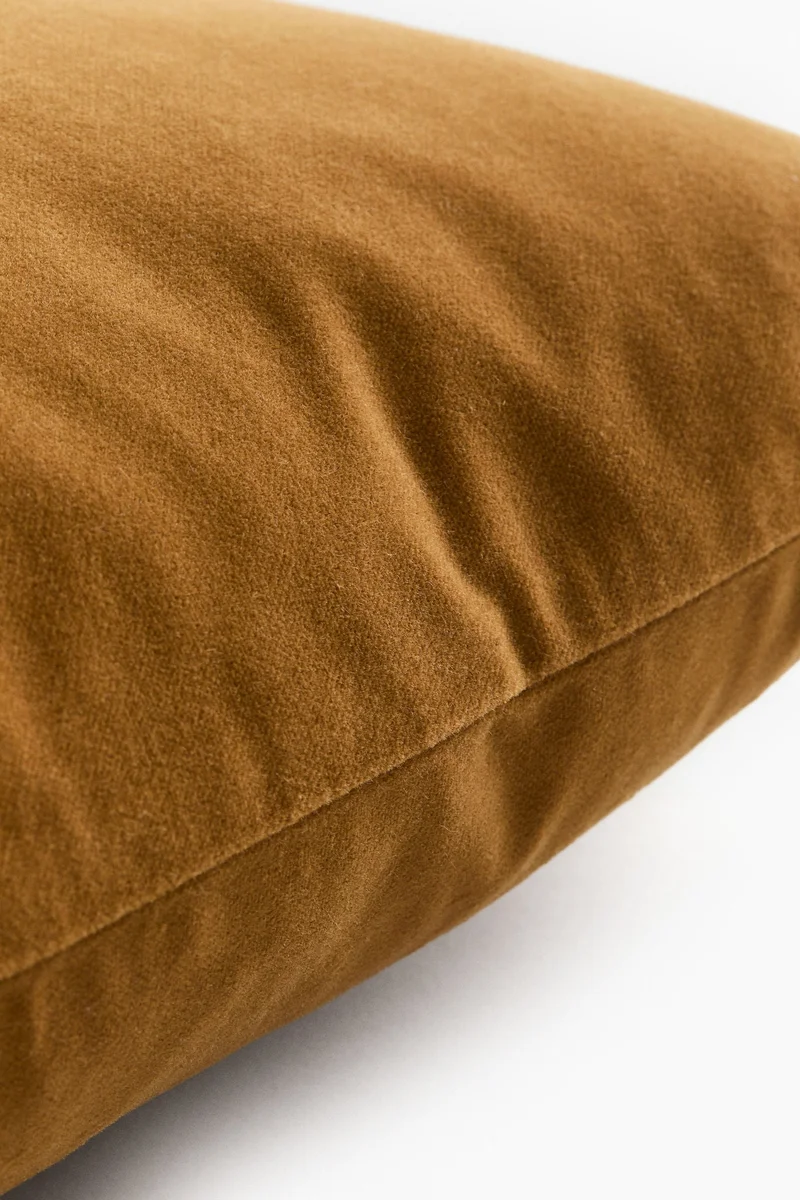 اتش اند ام Cotton velvet cushion cover