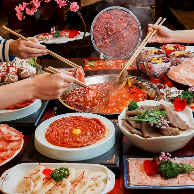 LIYJTK Stainless Steel Pot with Divider, Two-Flavor Separation Induction Cooker, Double-Sided Soup Cooker Double-Flavor Chinese shabu-shabu, Suitable for Family Gatherings(32cm) - Image 3