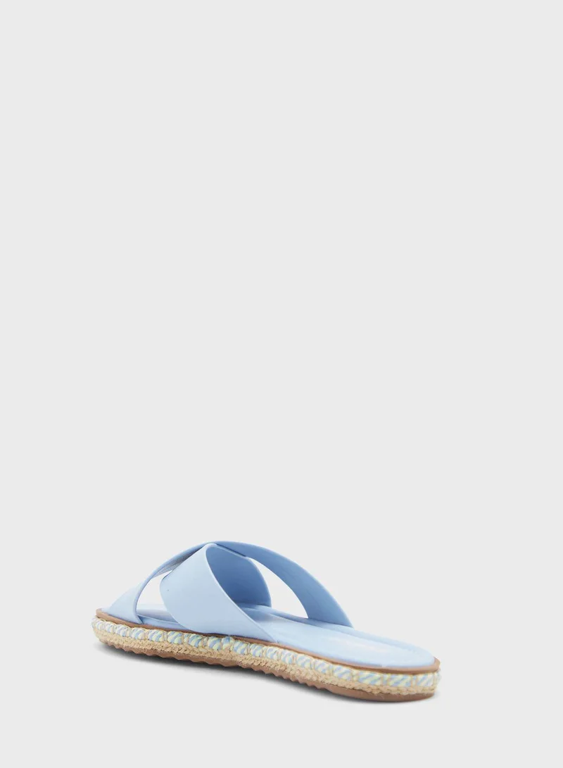 MOLECA Florence Cross Strap Flat Sandals