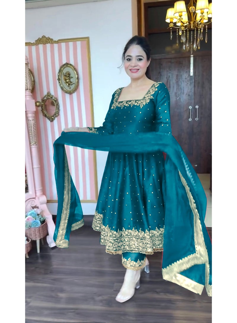 Super Asian Designer Anarkali Gown Set with Palazzo & Dupatta – Premium Embroidery & Fancy Lace Work - Image 3