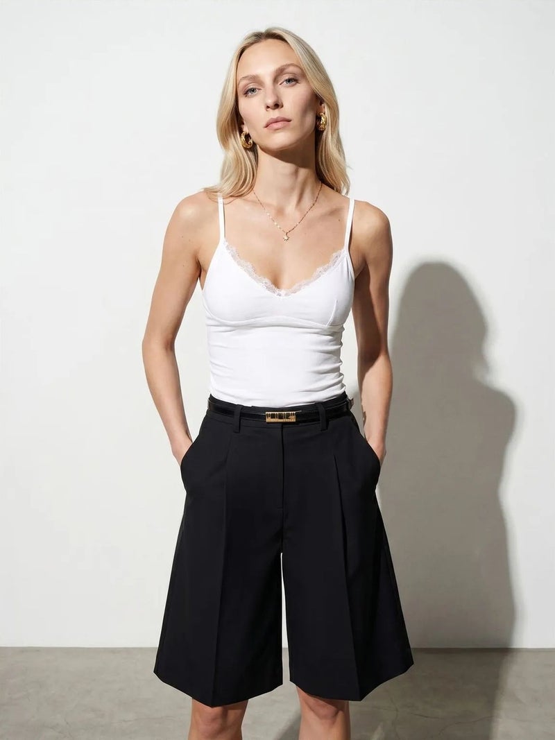 DILVIN Lace V-Neck Sleeveless Cami Blouse - Image 1